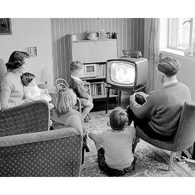 Two Truths and a Lie Online: Media Literacy for Young Adults ~ StoryToGo Classroom