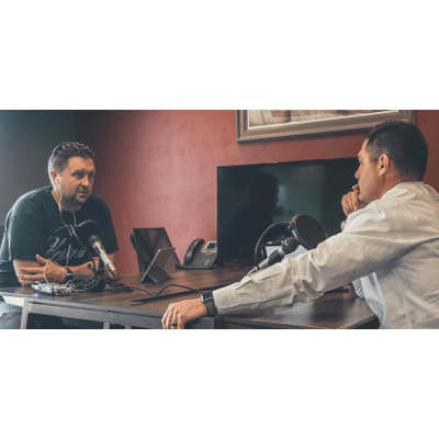 The 21 Best Marketing Podcasts (From the Playlists of CEOs & Marketers)