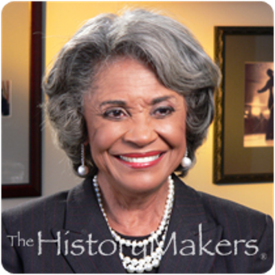 Nancy Wilson Biography icon