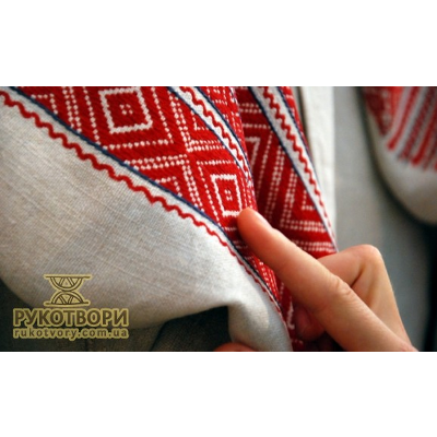 A lot of chemises with ancient embroidery from different regions of Ukraine icon