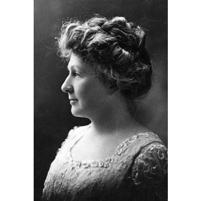 16 Incredible Women You Didn't Learn About in History Class icon