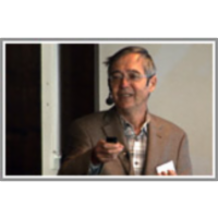 Dynamic prediction of survival with clinical and genomic data