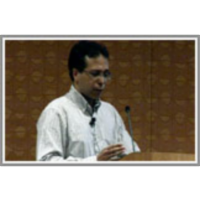 The Automatic Design of Feature Spaces for Local Image Descriptors using an Ensemble of Non-linear Feature Extractors icon