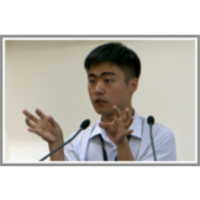 Facilitating Human Intervention in Coreference Resolution with Comparative Entity Summaries icon