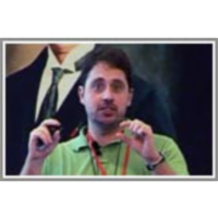 A Game-Theoretic Approach to the Enforcement of Global Consistency in Multi-View Feature Matching