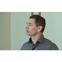 Razumevanje nadzorovanega sproščanja zdravilne učinkovine iz mezoporoznih silikatov