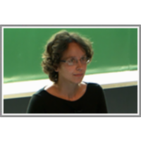 V vsegenomski meta analizi identificiranih 56 lokusov, povezanih z mineralno kostno gostoto, in 14 lokusov, povezanih s tveganjem za zlome icon